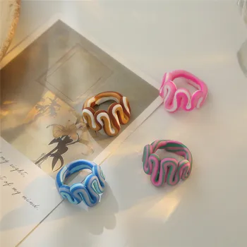 AOMU 2021 Fashion Bohemia Colorful Clay Rings Собственоръчно Геометричен Irregular Hit Color Polymerclay Rings for Women Jewlery Gifts