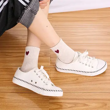 Дамски чорапи Women Сладко Love Heart Print Cotton Harajuku Socks Black White Girl Female Sock Dropshipping calcetines на Едро