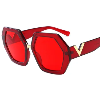 Класически Маркови дизайнерски Ретро Слънчеви очила Дамски Модни Очила 2021 Луксозни Квадратни Слънчеви очила Дамски секси Очила с Унисекс Нюанси