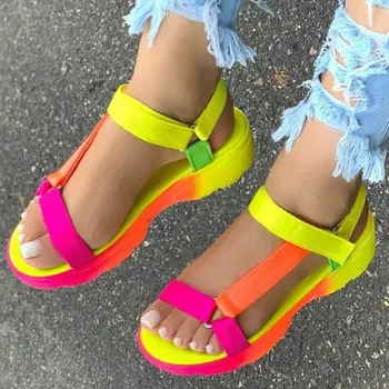 Модни дамски сандали на платформа с отворени Пръсти Марка Ежедневни Преливащи летни сандали Дамски 2020 Кука и Контур Обувки жена