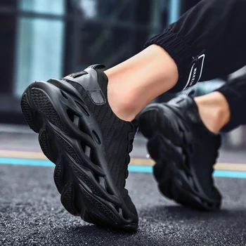 Острието Ежедневни Мъжки Обувки Мода Удобни Дишащи чрез шнурове Бягане Без кожа Лесно Светлината 2020 Damyuan Летни обувки